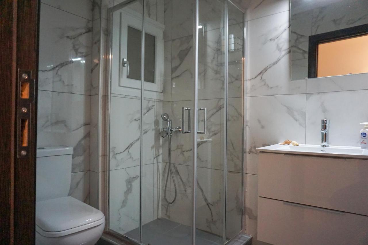 Afrodite'S Apartment Athens Ngoại thất bức ảnh