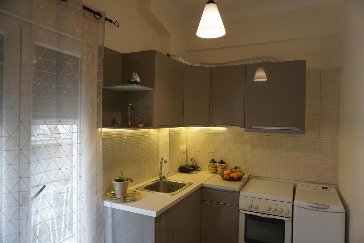 Afrodite'S Apartment Athens Ngoại thất bức ảnh